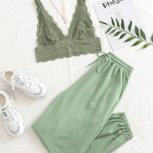 2 peices from shein - Picture 4 of 13